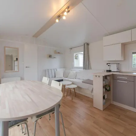 Tatil Evi Holiday Park Kerlinga-21 By Interhome Bredene