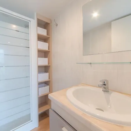 Holiday Park Kerlinga-21 By Interhome